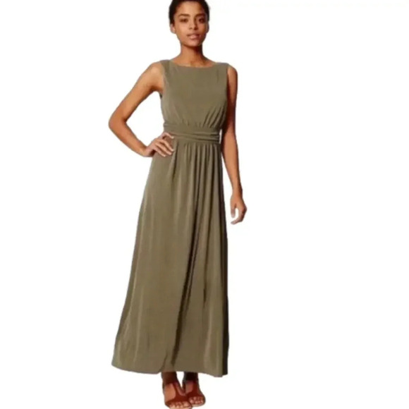 NWT green maxi dress versatile sleeveless soft flowy comfortable preppy dress xs - Picture 1 of 13